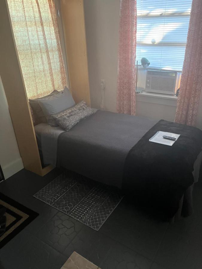 Eustis Single Room With Twin Bed On Private Property المظهر الخارجي الصورة